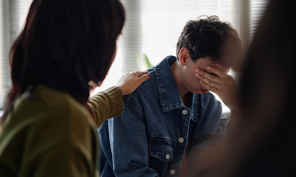 Trauma-Informed Crisis Intervention - A Social Work Approach to Risk, Distress and Professional Judgement