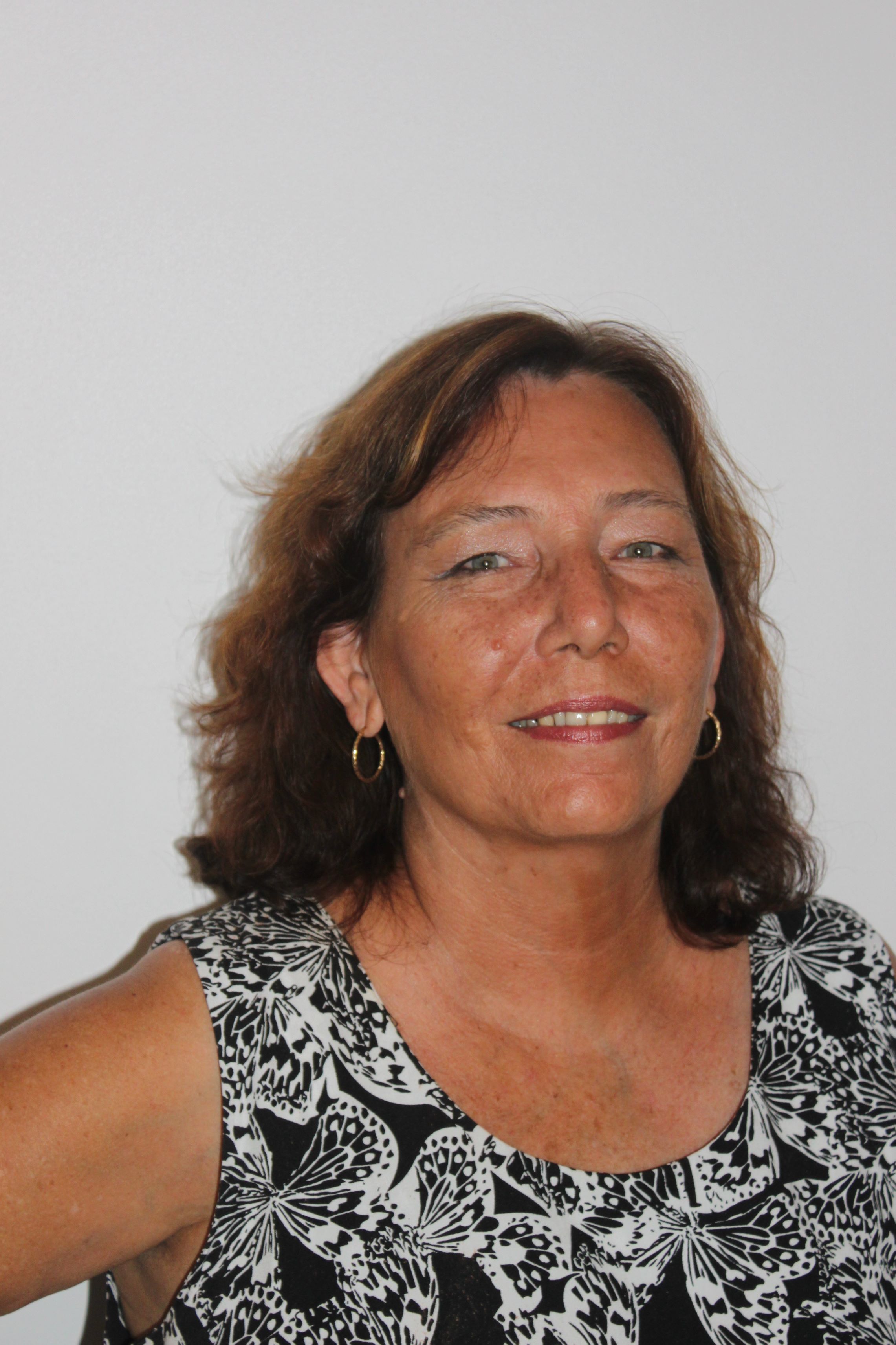 Lorraine Muller Photo.jpg